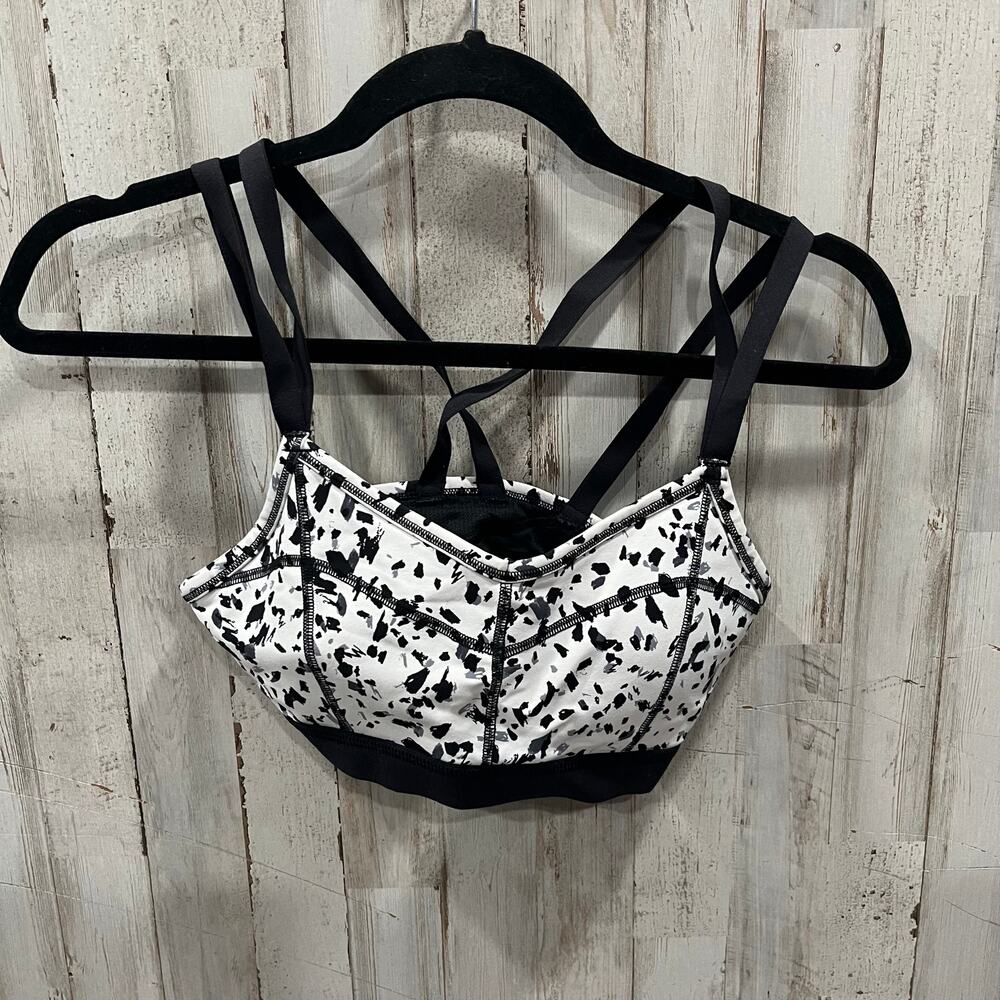 Athleta Stealth Strappy Sports Bra Black White Medium Support Low Cut Womens XS